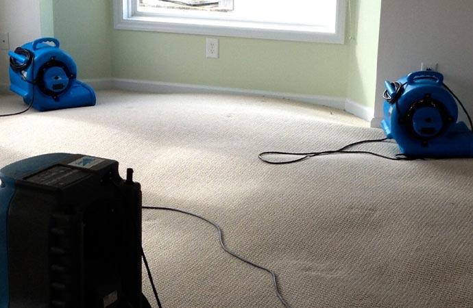 Emergency water damage restoration service